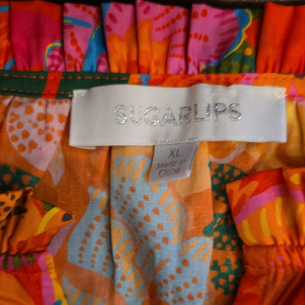 Sugarlips Colorful Patterned Top - Picture 2 of 6